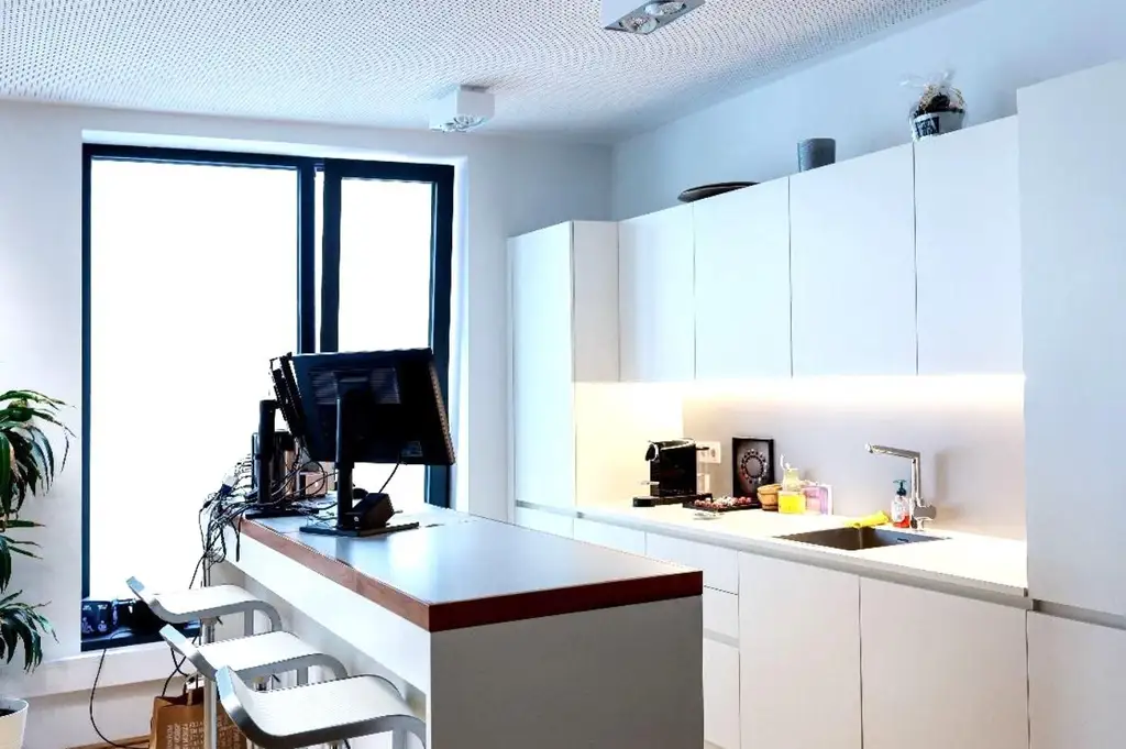 LINZ/STADT: ATTRAKTIVE BÜROFLÄCHE ca. 155,59 m² IM HERZEN VON LINZ (PROMENADE)