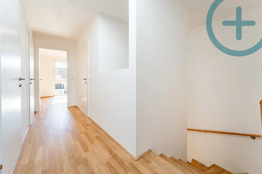 FAMILIENHIT MIT TRAUMGARTEN