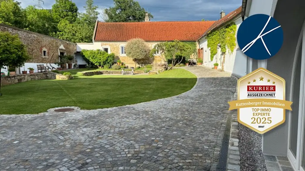 Traumhafte Wohnung mit historischem Charme in idyllischer Lage - WARM UND INKL. BK!