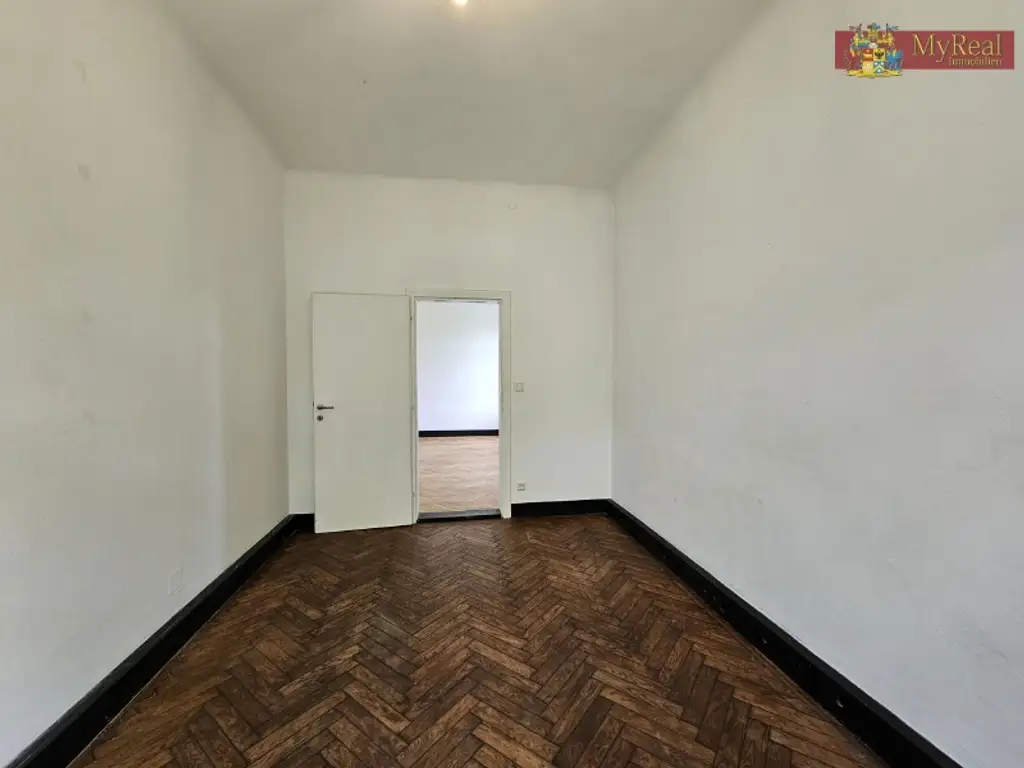 Große ruhige 3 Zimmer-Raucherwohnung