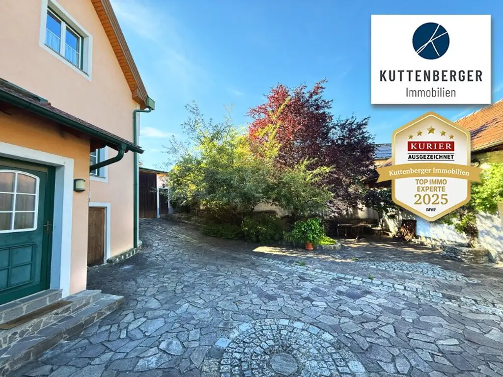 Charmantes Wohnhaus mit Garten, Scheune und traumhaftem Blick ins Grüne