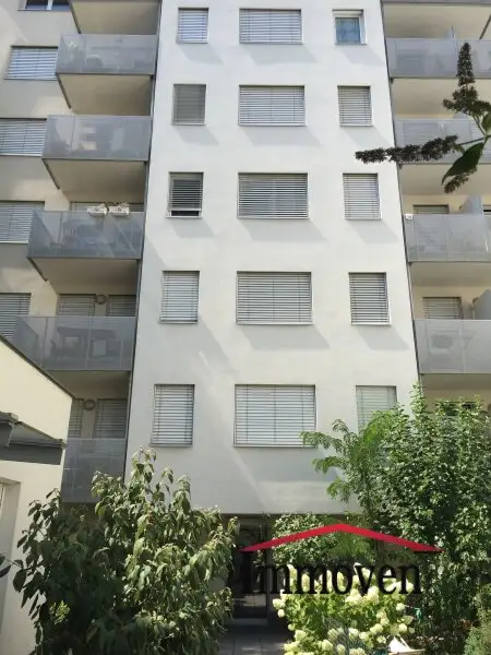RUHIGE LAGE: Helle 2-Zimmerwohnung mit Garten (Mietbeginn 01.11.2025)