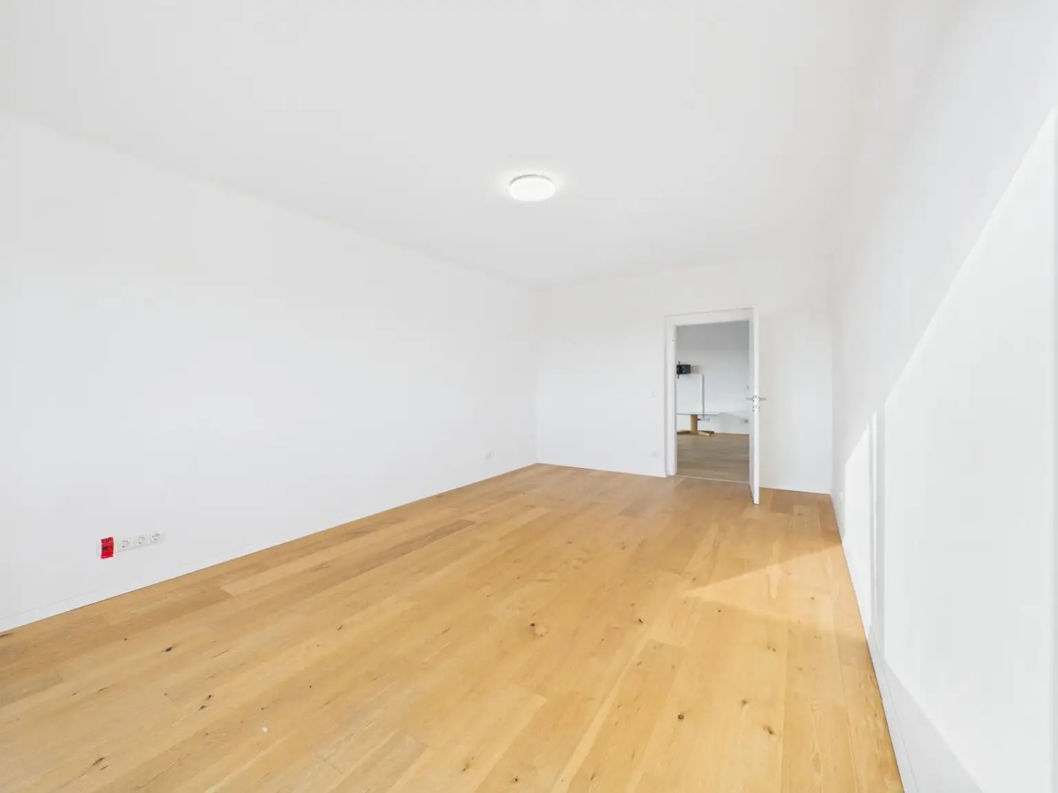 Schlafzimmer 6