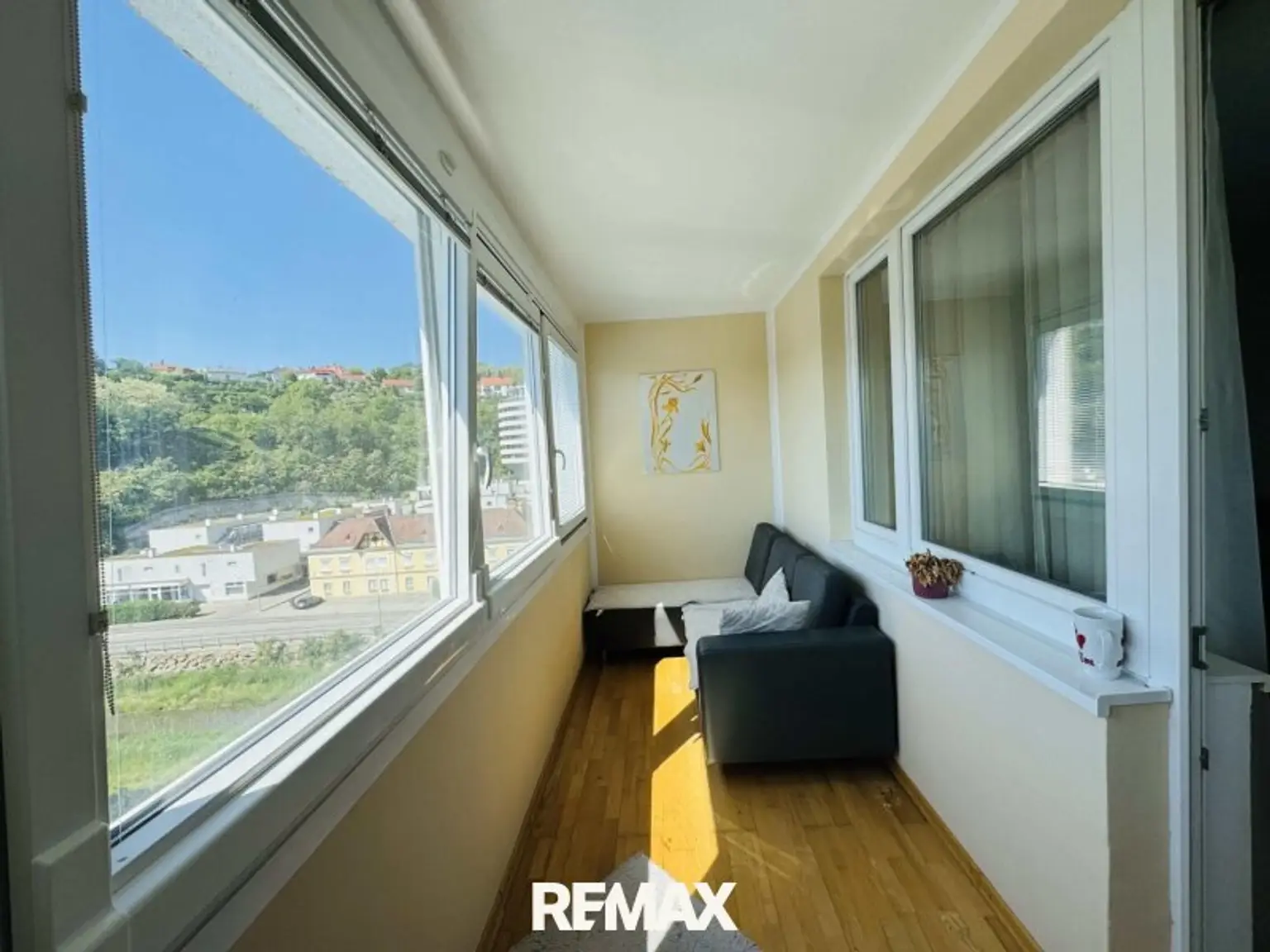 ETW 3500 Krems - Loggia
