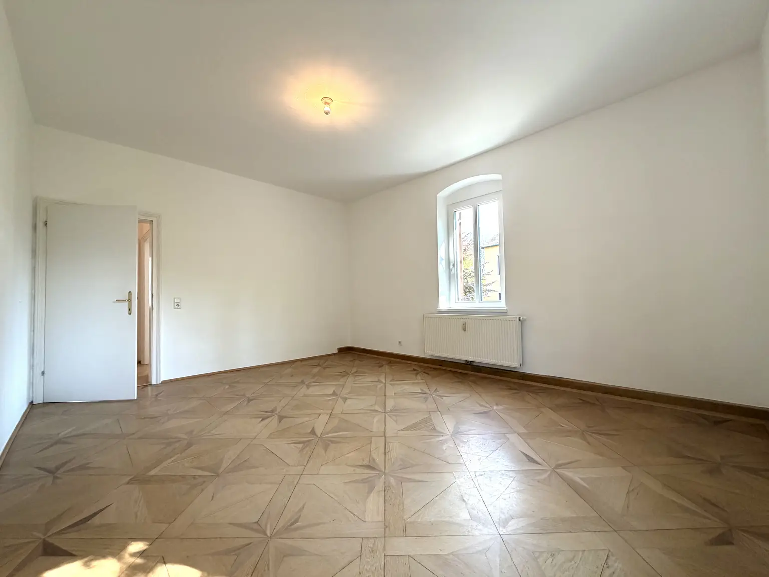 Bild Wohnzimmer Nr. 2.jpg