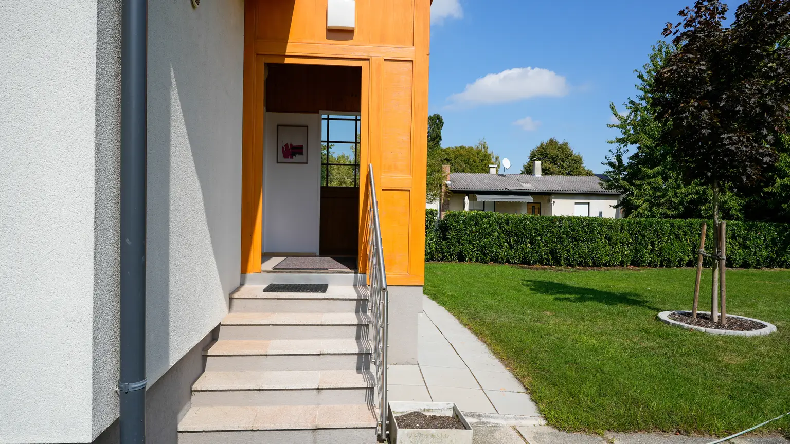 Doppelhaushälfte mit Gartenidylle in Groß-Enzersdorf – Top Zustand, sofort bezugsfertig!