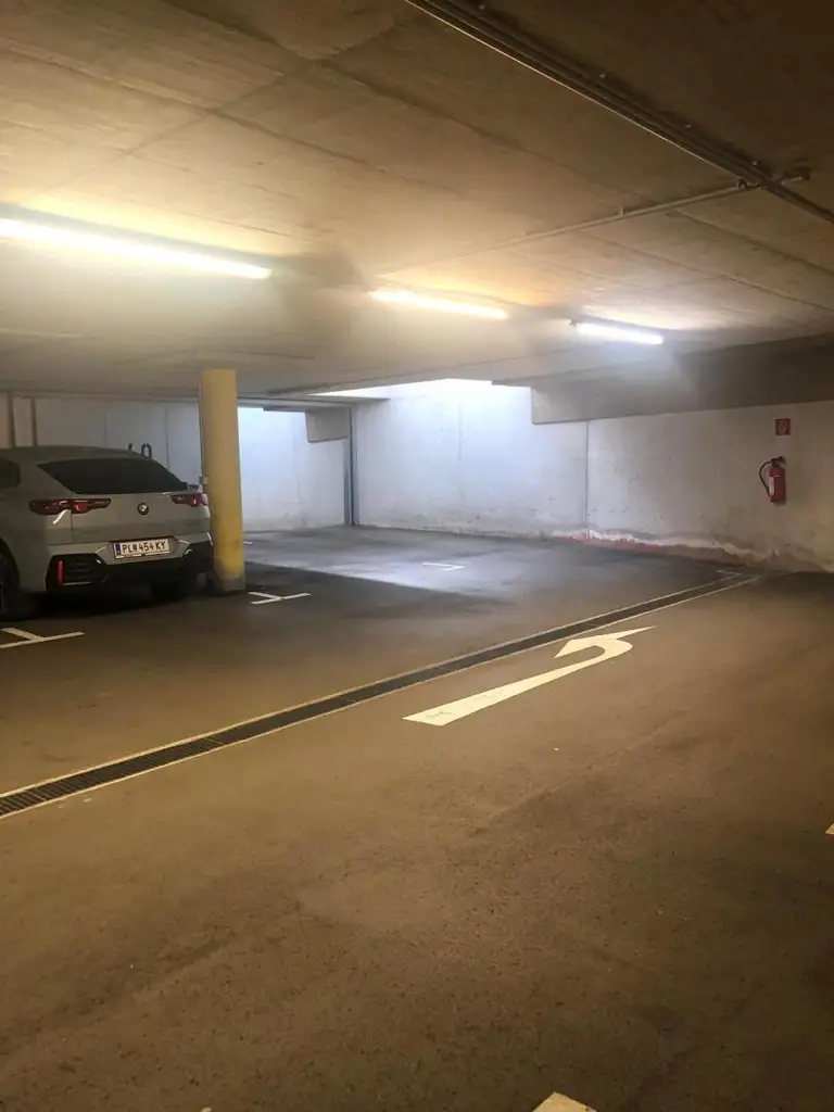 3-Zimmer Wohnung mit Loggia in zentraler Lage