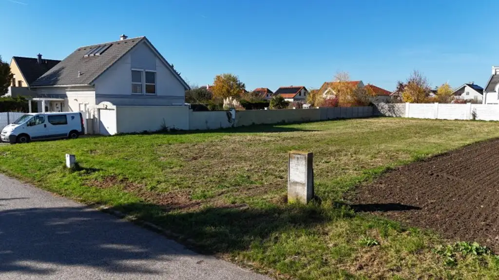 Ruhig gelegener Baugrund in Gattendorf - nur 12 km vom Outletcenter Parndorf entfernt eingebettet in das Autobahnkreuz A4 und A6