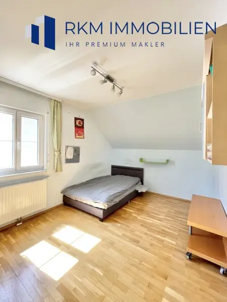 Traumhaftes Einfamilienhaus in Wien: 7 Zimmer, Garage und viel Platz für Ihre Familie!