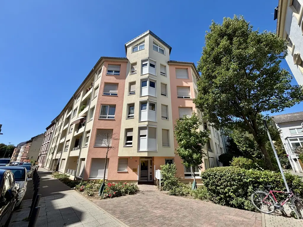 METZ IMMOBILIEN - City-Perle in Bockenheim! Modern, möbliert, bezugsbereit