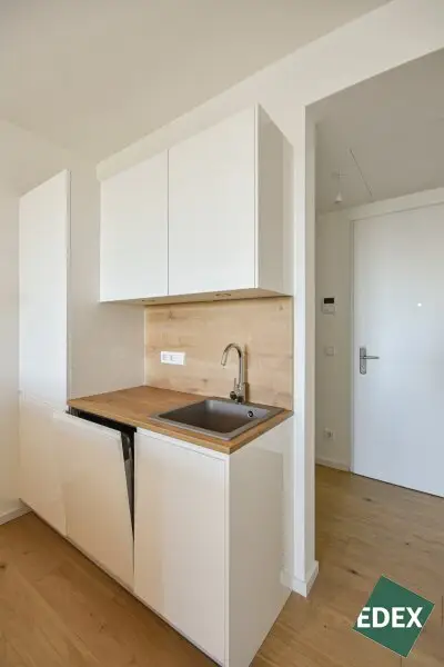 ERSTBEZUG: Traumhafte 2-Zimmer Wohnung mit großem Balkon und Fernblick | GRÜNBLICK |