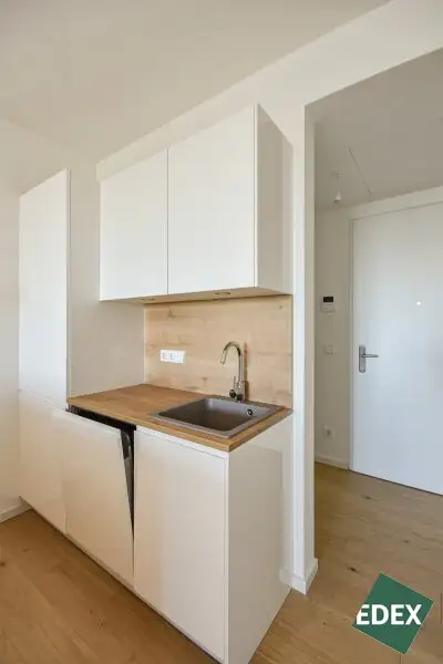 ERSTBEZUG: Traumhafte 2-Zimmer Wohnung mit großem Balkon und Fernblick | GRÜNBLICK |