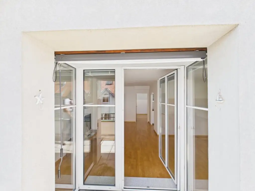 Dachgeschosswohnung in 1220 Wien: 4 Zimmer, 2 Terrassen– Ihr neues Zuhause! Ab 1.451,-- € Kreditrate/Monat!