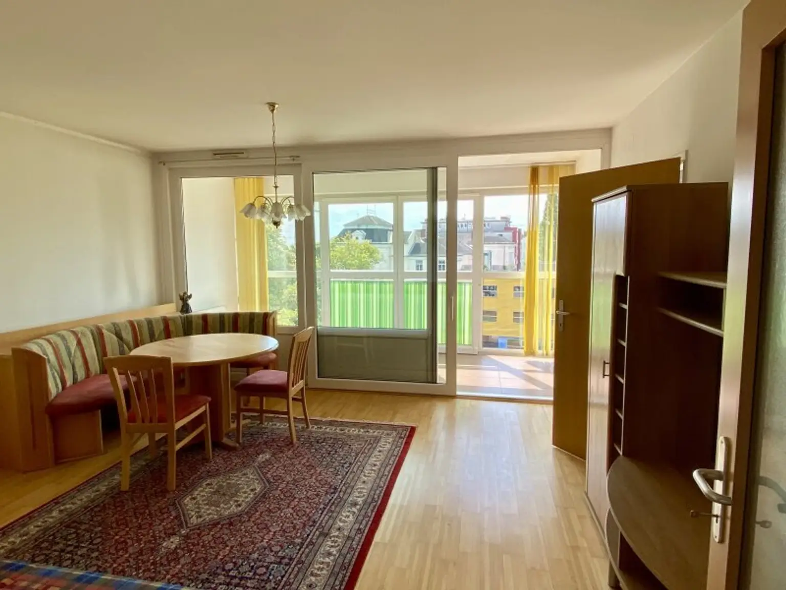 Reizendes City Flat - SICHERES INVESTMENT - Gute Lage! Inkl. Garage u. Wintergarten