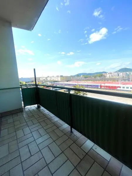 *WOW* I 3. ETAGE MIT AUFZUG I DUSCHE & KOMFORT I BAHNHOFNAH I HAUSTIERE ERLAUBT I MODERNER STYLE I TOP AUFTEILUNG I PROJEKT WOHNEN