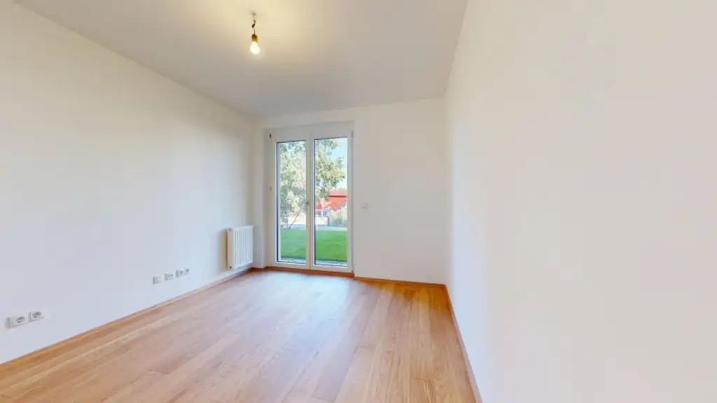 Gut aufgeteilte Familienwohnung mit Garten in absoluter Ruhelage! + Garagenstellplatz
