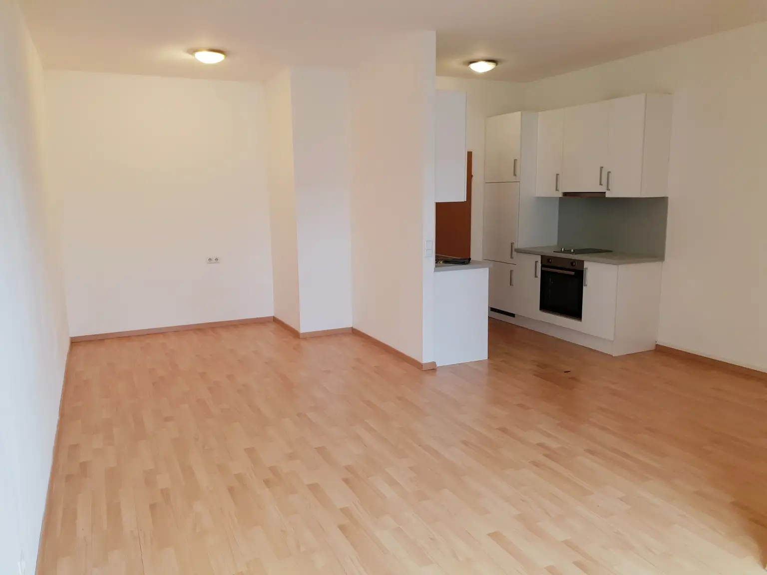 Ein - Zimmerwohnung zu vermieten - inkl. Strom + Heizkosten!