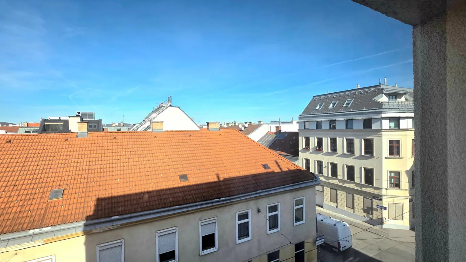 PERFEKTER ÖFFI ANSCHLUSS mit Wohnmöglichkeit