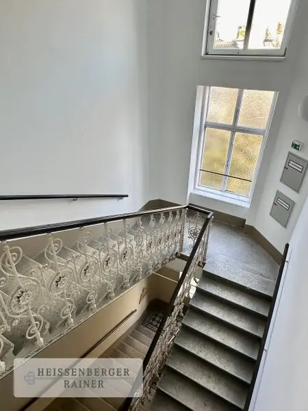 EINZIGARTIGE AUSBLICKE, LICHT & FLEXIBILITÄT /// moderne Dachterrassenwohnung mit toller, großer Dachterrasse