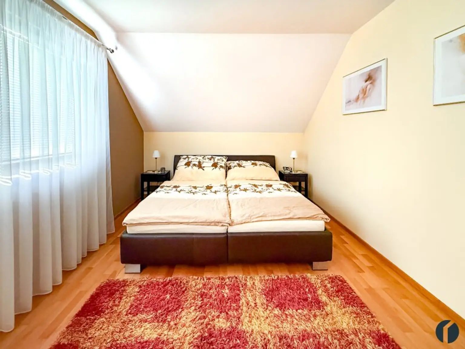 Gepflegtes Einfamilienhaus mit Pool und Wohlfühlgarten in ruhiger Lage von Tulln