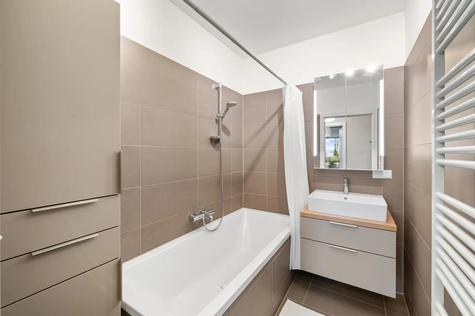 TABORAMA! Außergewöhnliche Penthousewohnung mit Fernblick im Herzen des 2. Bezirks