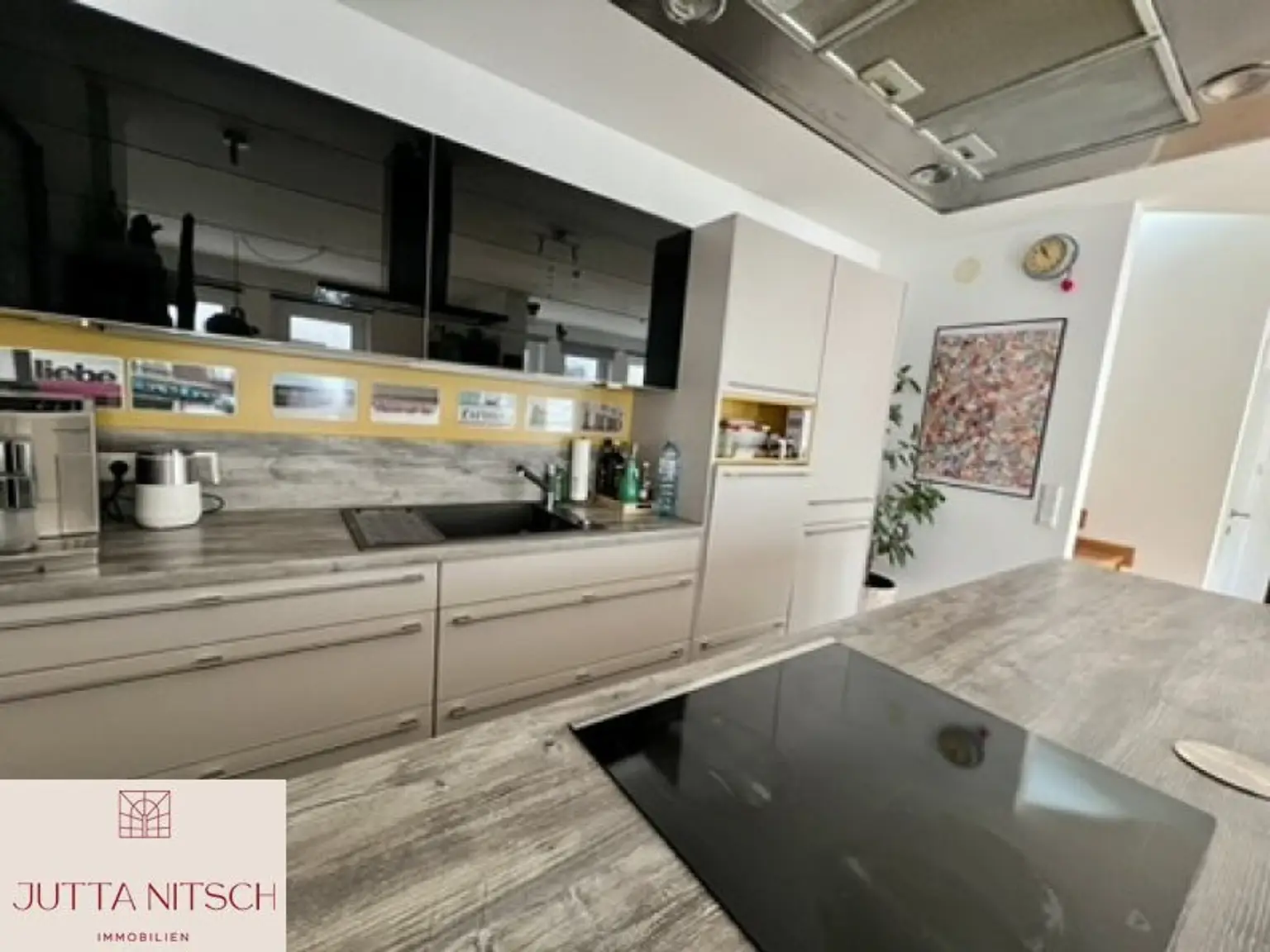 Elegante 4-Zimmer-Maisonette mit Terrasse und Autoabstellplatz - Gumpoldskirchen