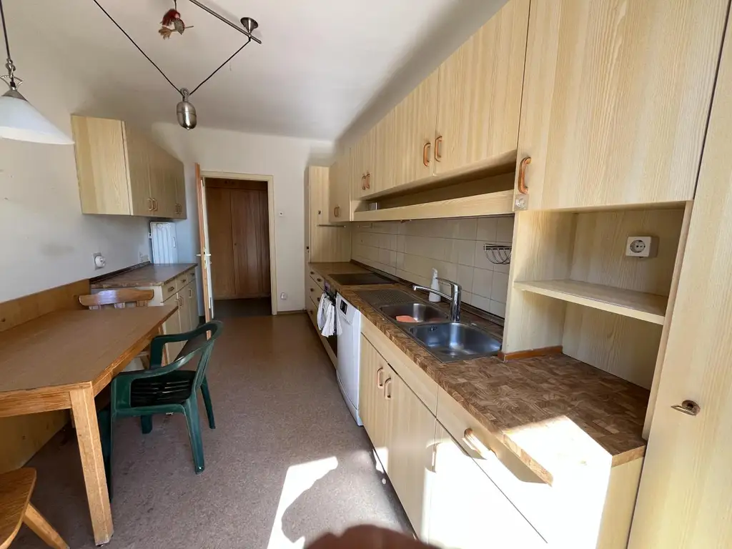 Großzügige Wohnung mit schöner Aussicht in Graz/Liebenau