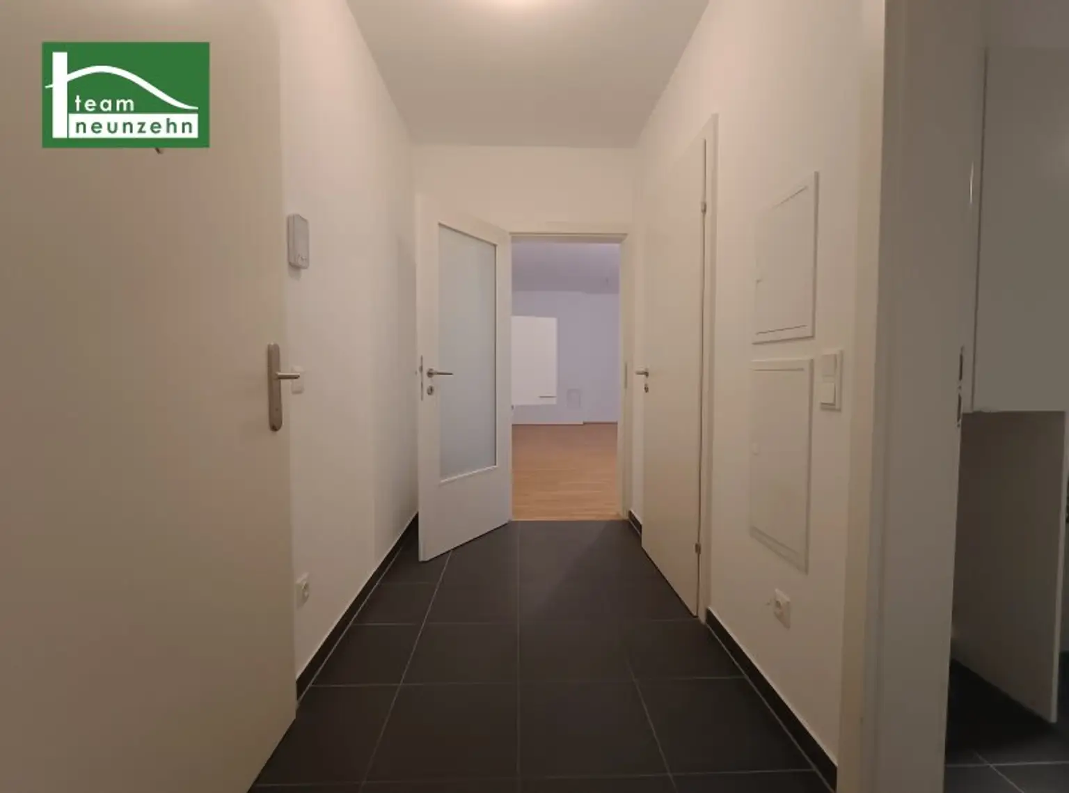 Wundervolle Dachgeschosswohnung mit großer Dachterrasse