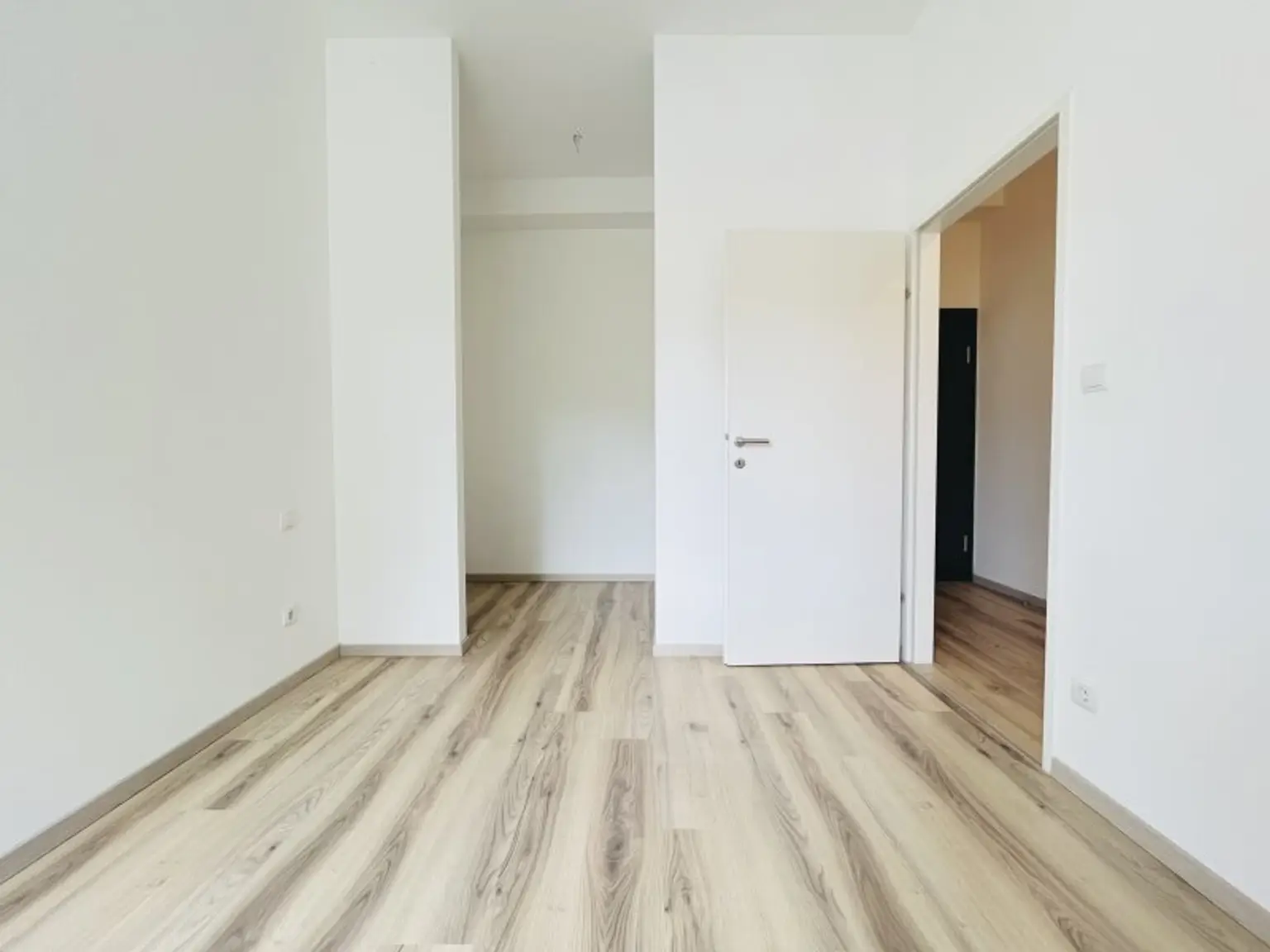 Charmante 2-Zimmer-Wohnung direkt am Dominikaner Platz