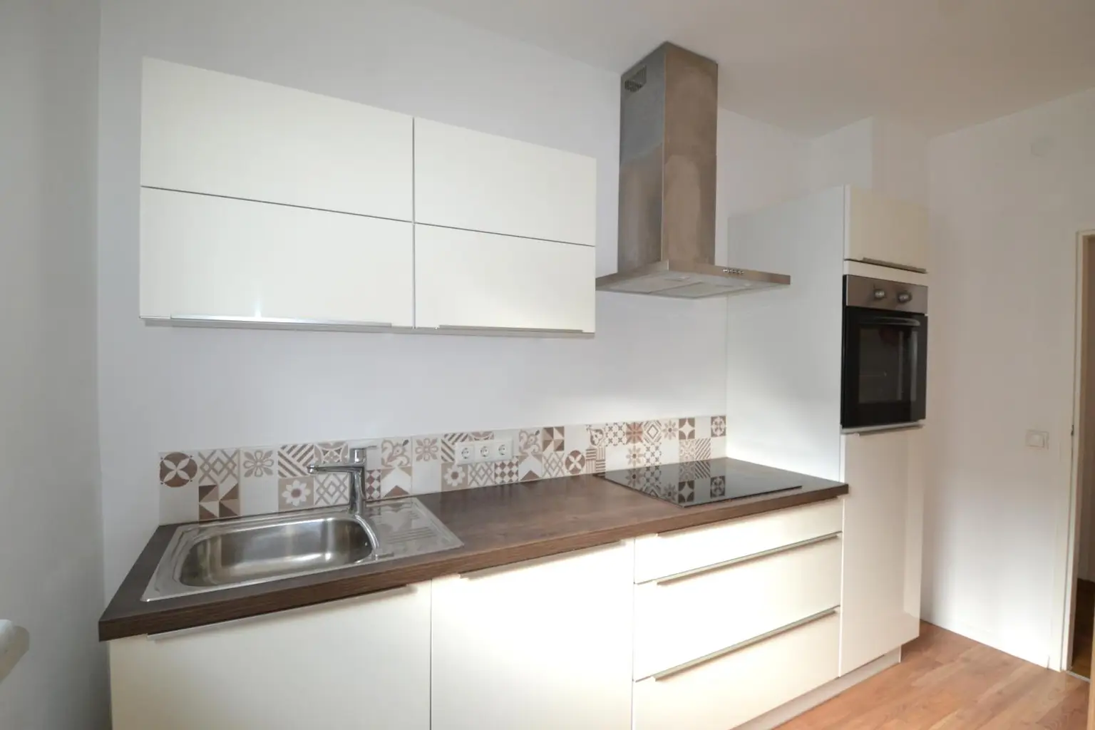Gut aufgeteilte Wohnung mit Balkon in Hausmening