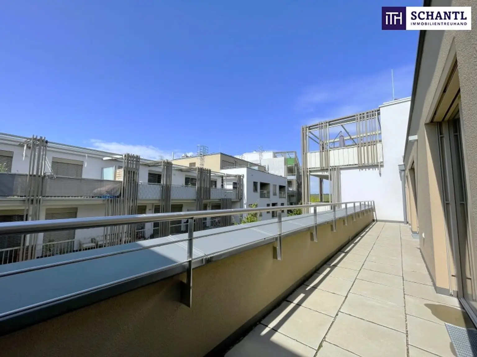 3-Zimmer-Wohntraum mit Dachterrasse in Ebergassing - Sonnenuntergänge inklusive! Schnell sein!