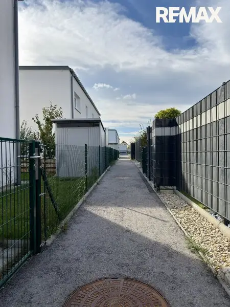 Neubauliebe – Haus mit ca. 117 m² und 2 Parkplätzen in Theresienfeld zu kaufen!