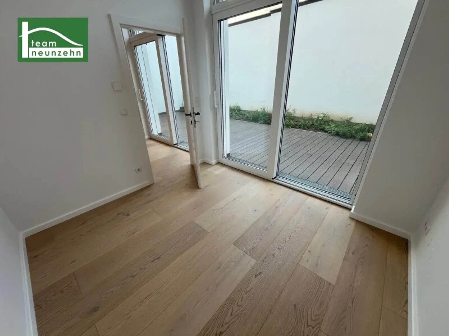 Bereits fertig gestellt! Lässige Büroeinheit im Hofhaus in direkter Nähe zu U1 Kagran, Kagraner Platz, Donauzentrum und Alte Donau! - JETZT ZUSCHLAGEN