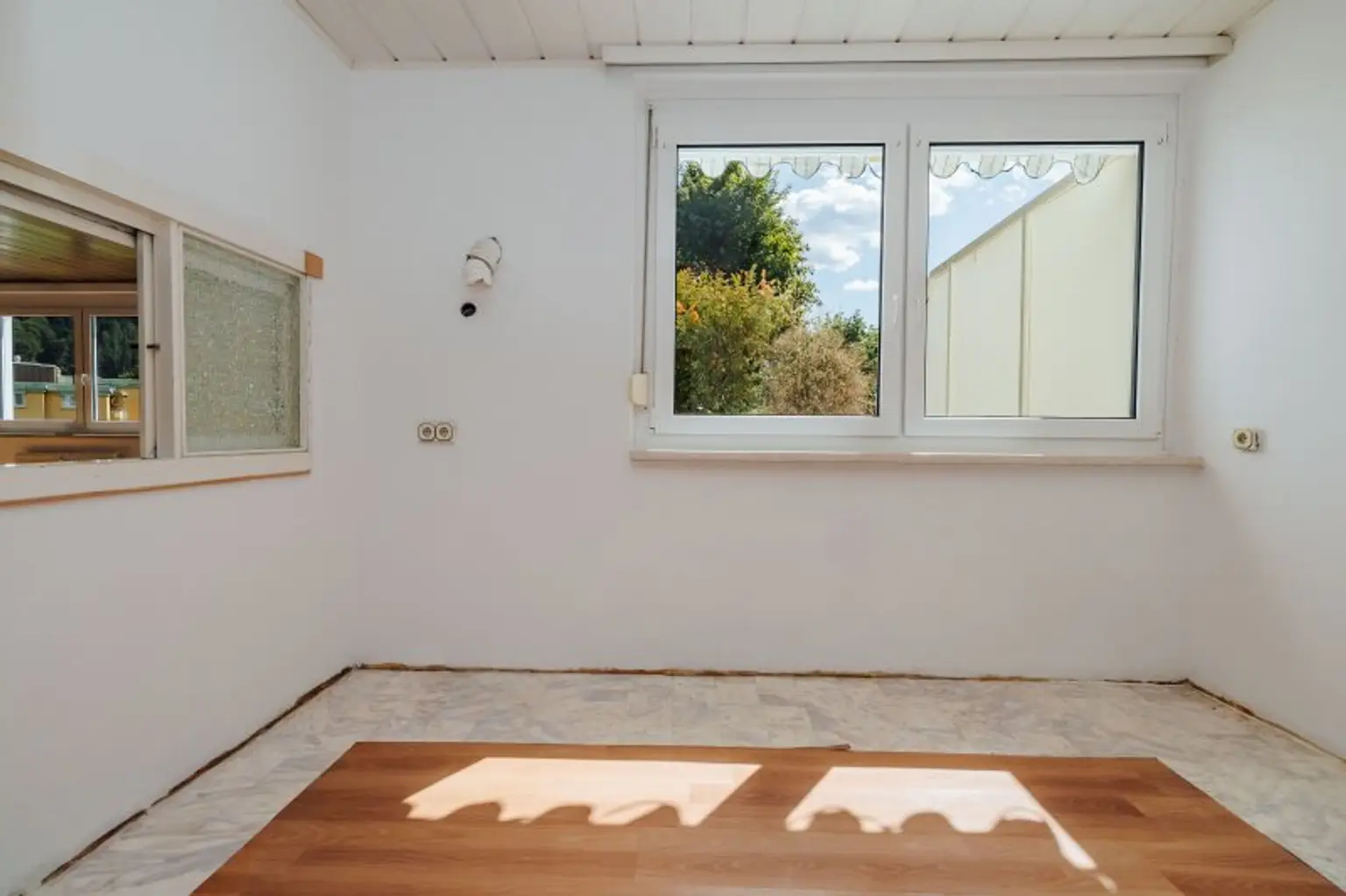GROßZÜGIGE TERRASSE I RUHIGE LAGE I 3 ZIMMER I FAMILIENFREUNDLICH I NATURNAH I AB SOFORT I PROJEKT WOHNEN