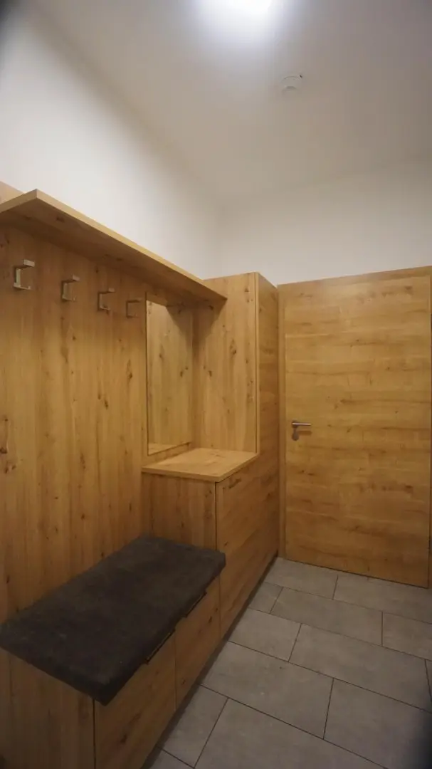 Moblierte, exklusive, lichtdurchflutete 4 Zimmer Wohnung / Kurzzeitmiete möglich