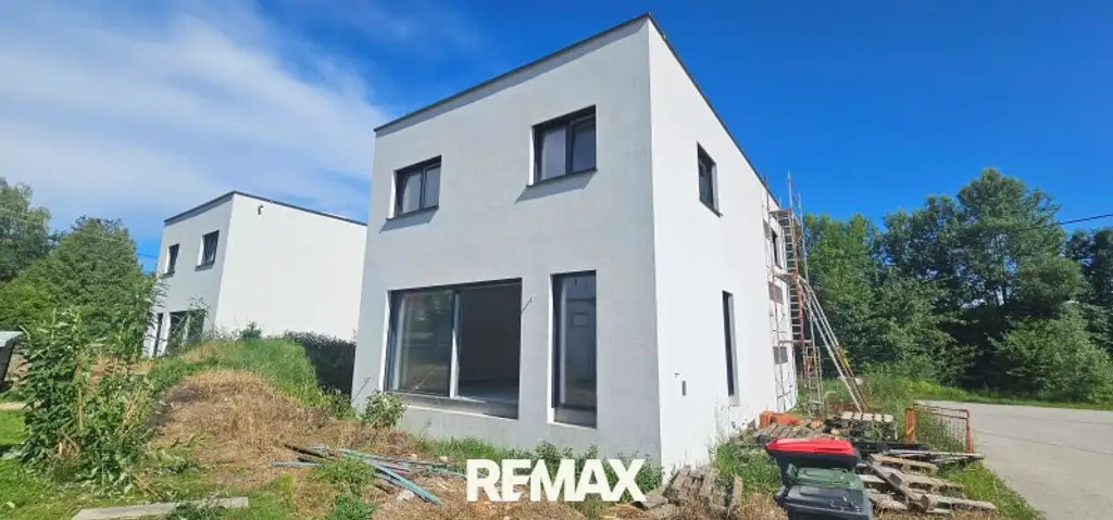 Moderne Doppelhaushälfte mit Einfamilienhauscharakter in Achleiten-Kematen a.d. Krems – Erstbezug, 145m², 399.000€