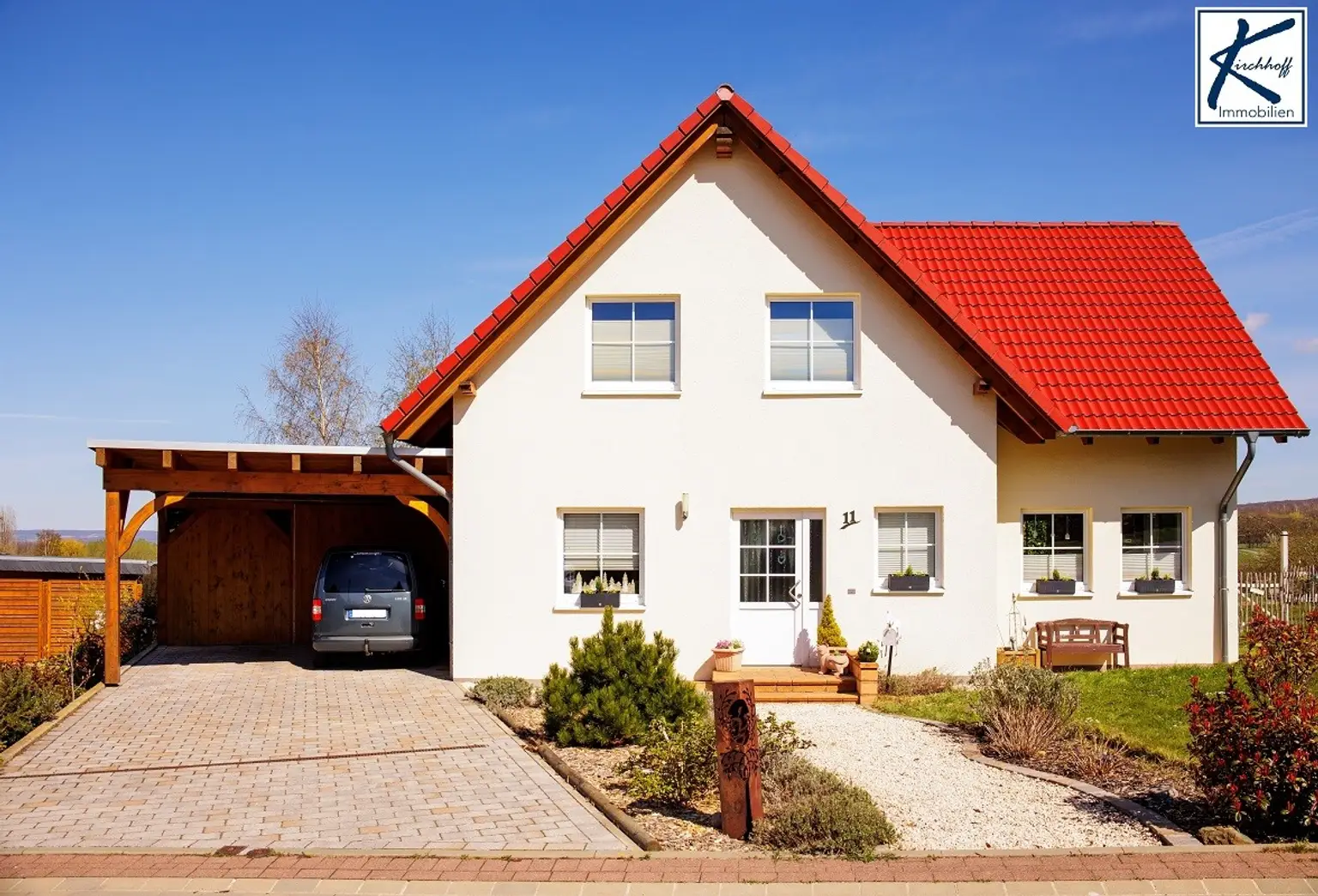 VERKAUFT: (M)Einfamilienhaus. Hier fehlt nur noch Ihr Name auf der Klingel