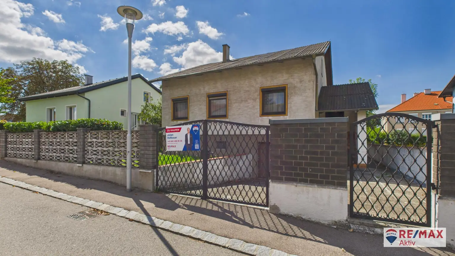 Einfamilienhaus mit großem Garten und viel Potential zur Erweiterung