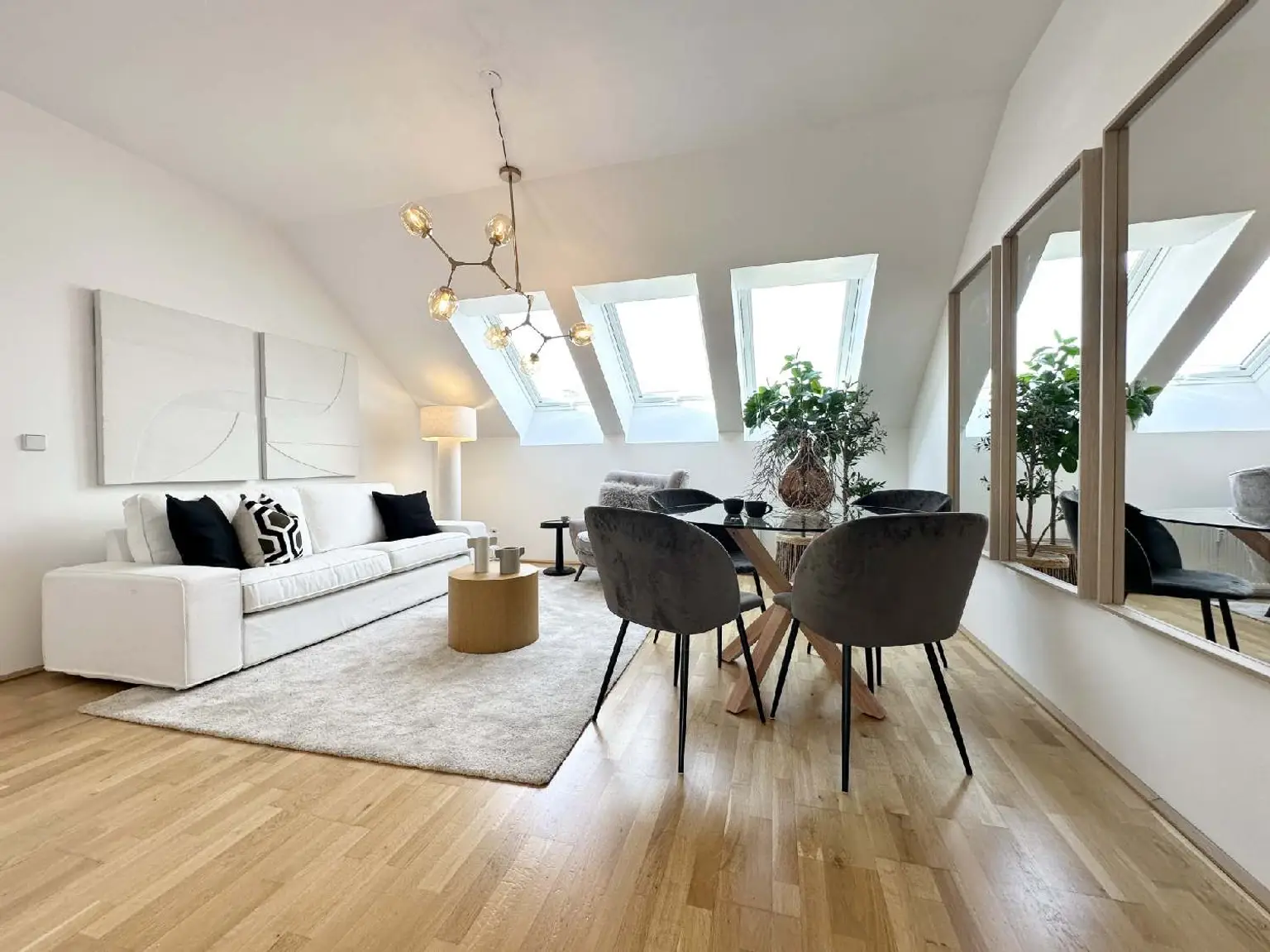 Wohnzimmer 1