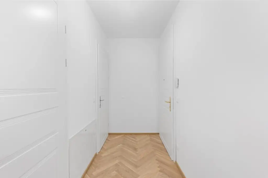 3-Zimmer-Altbaueigentumswohnung in generalsaniertem Altbau