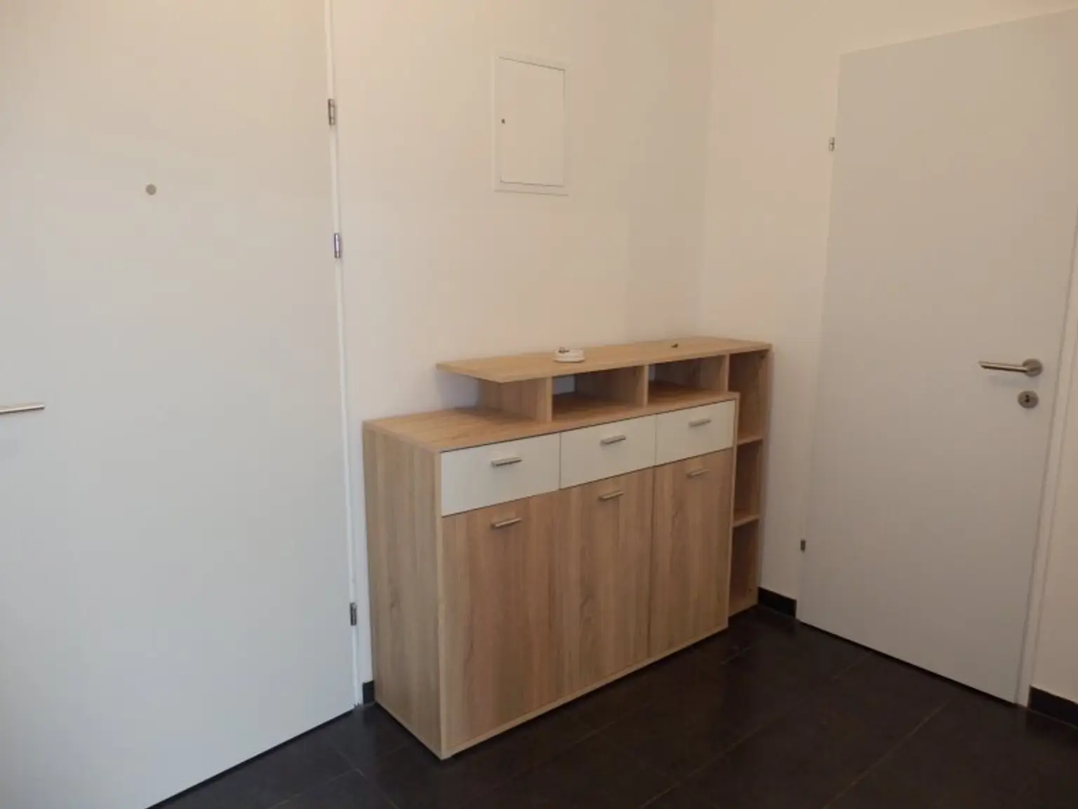 Perfekte HOFSEITIGE Garçonnière - gleich bei U4 !!