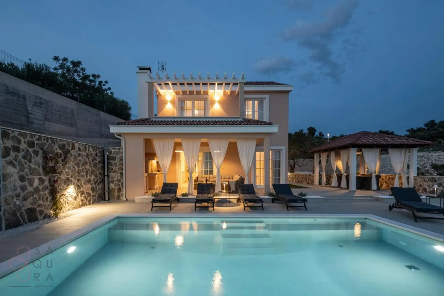 Stunning Home Razanj – Ihr mediterraner Rückzugsort mit Renditepotenzial