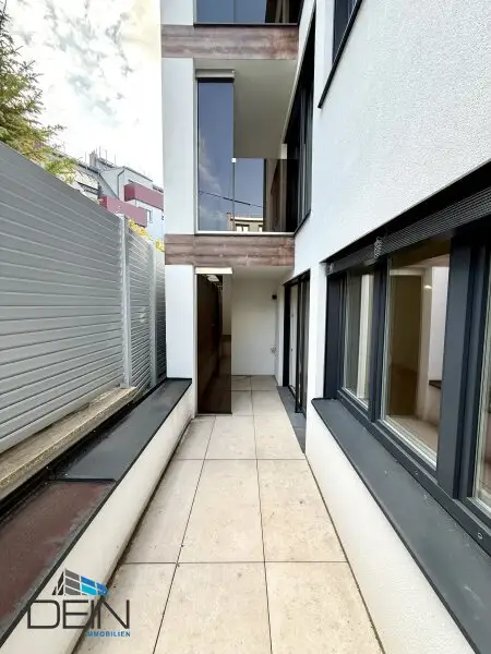 PROVISIONSFREI! TRAUMHAFTE 3 ZIMMER EG-WOHNUNG MIT FREIFLÄCHEN IN STAMMERSDORF!