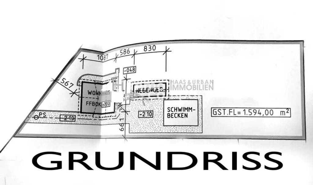 Renovierungsbedürftiges Landhaus mit Pool , Grundfläche 1.594 m² Renovierung und Schönheitsreparaturen sind erforderlich, dennoch sofort beziehbar!