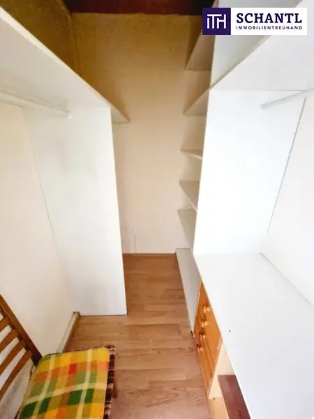 Absolute Grün- und Ruhelage! Gebraucht. Gepflegt. Geliebt! Perfekt aufgeteilte 3-Zimmer + separate Küche / 2 Balkone / Viele Möglichkeiten! Ruhig wohnen, gut leben!