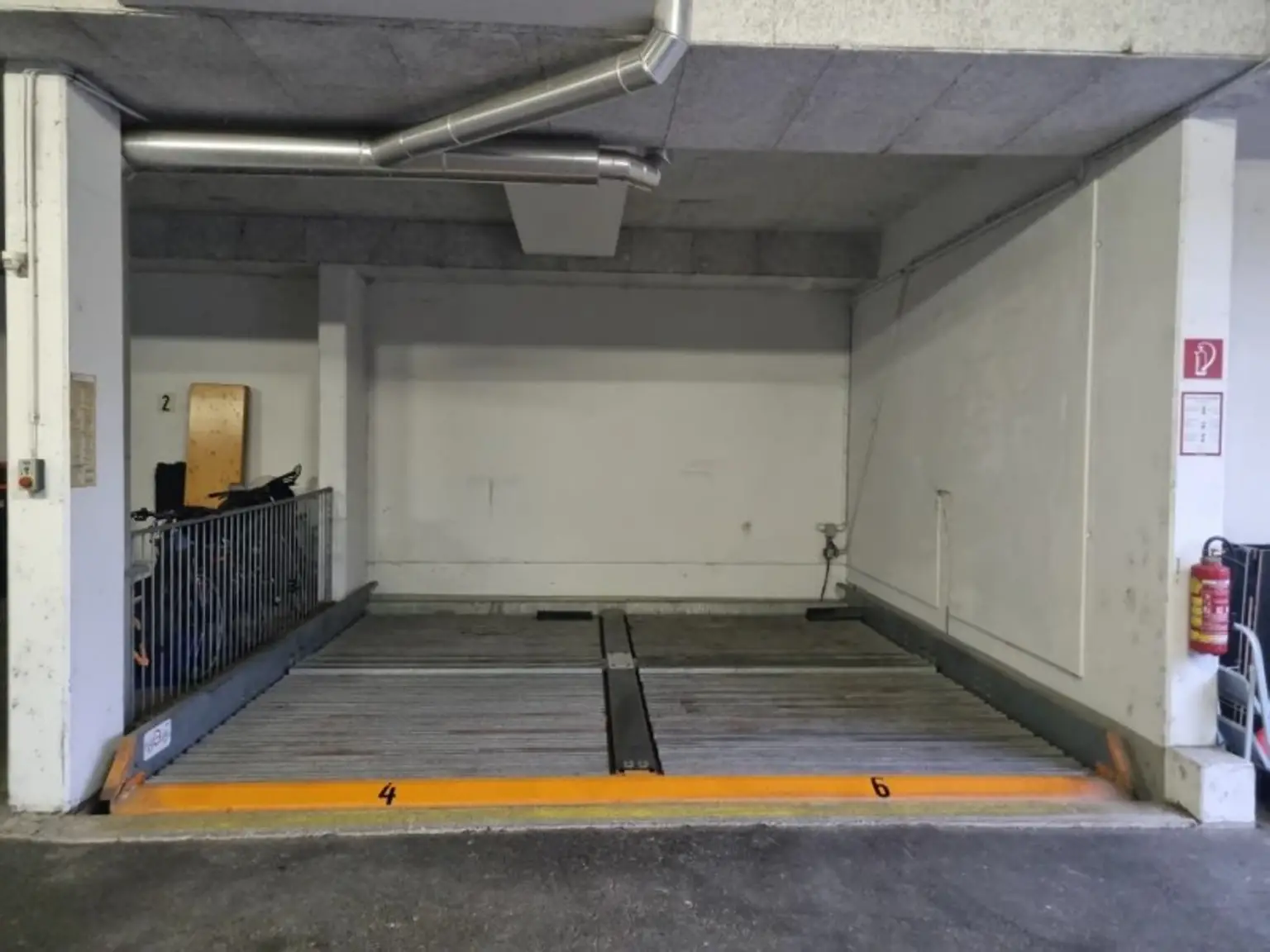 Tiefgaragenplatz zu vermieten!