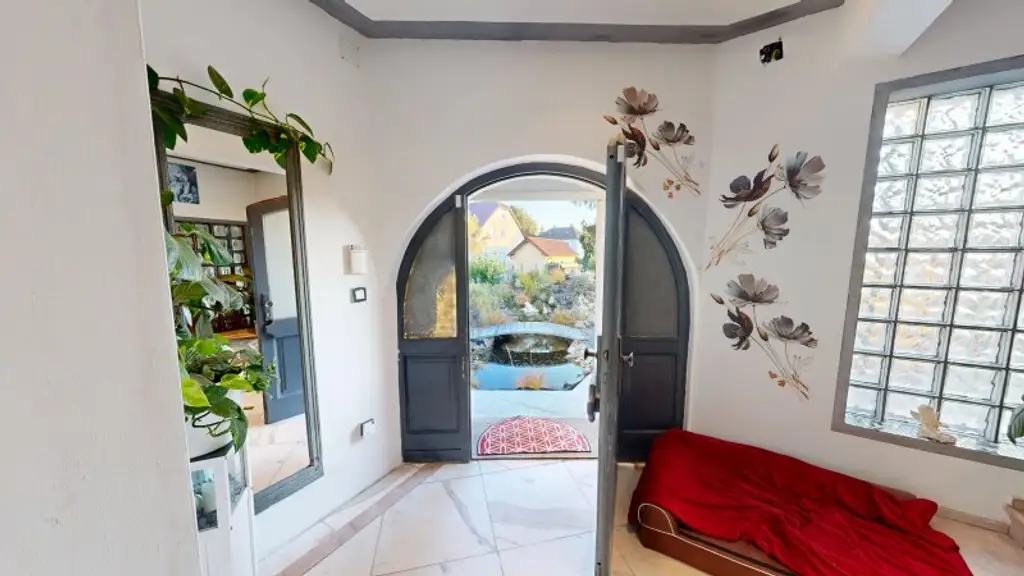 Gemütliches Haus mit Garten und Pool in ruhiger Wohngegend Wiens