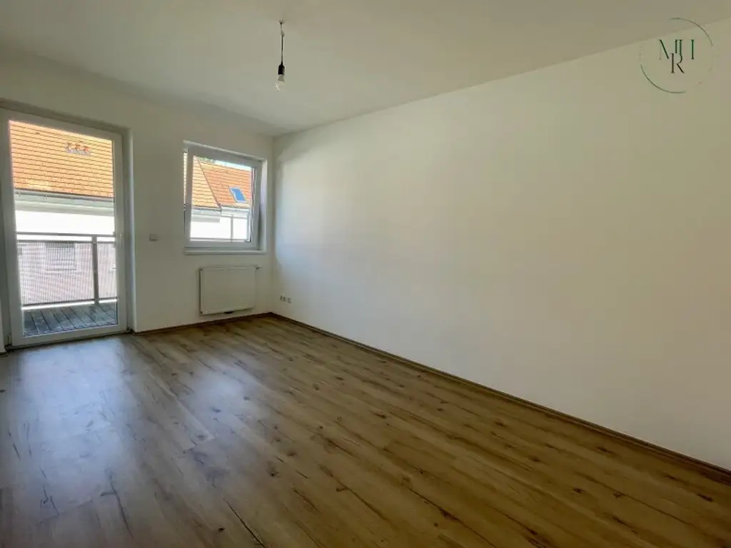 Gepflegte 3-Zimmer Wohnung mit zwei Balkonen und direkte Anbindung an die Innenstadt