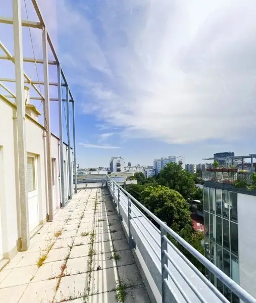 Zweigeschoßiges Penthouse mit 360°-Terrasse!