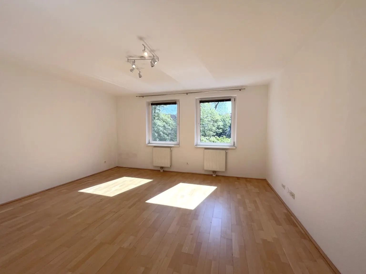 Wohnen beim Schubertpark - Helle Einzimmerwohnung in guter Lage!